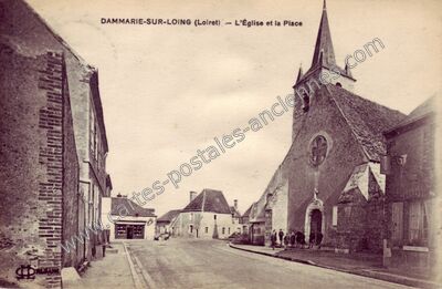 Carte postale ancienne L'Église et la Place — Dammarie-sur-Loing (Loiret)
