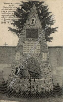 Carte postale ancienne Monument aux enfants de Dammarié tombés au Champ d'Honneur (1914-1918) — Dammarie-sur-Loing (Loiret)