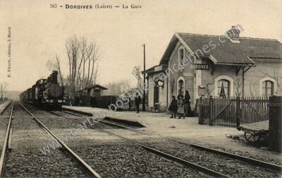 Carte postale ancienne La Gare — Dordives (Loiret)