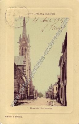 Carte postale ancienne Rue de Frileuses — Douchy (Loiret)