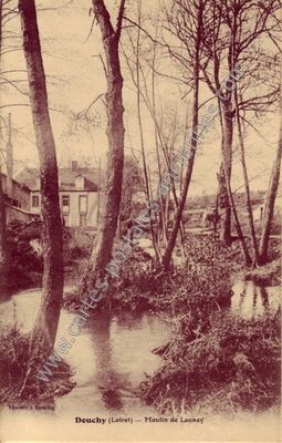 Carte postale ancienne Moulin de Launay — Douchy (Loiret)