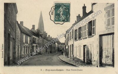 Carte postale ancienne Rue Notre-Dame — Fay-aux-Loges (Loiret)