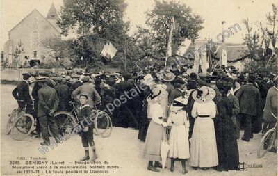 Carte postale ancienne Inauguration du Monument élevé à la mémoire des Soldats morts en 1870-71 — Gémigny (Loiret)