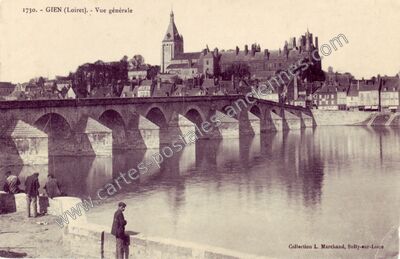 Carte postale ancienne Vue générale — Gien (Loiret)