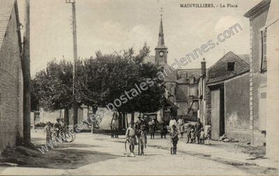 Carte postale ancienne La Place — Mainvilliers (Loiret)