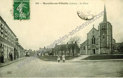 Carte postale ancienne La Place — Marcilly-en-Villette (Loiret)