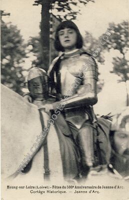 Carte postale ancienne Fêtes du 500e Anniversaire de Jeanne d'Arc. Cortège Historique. — Jeanne d'Arc — Meung-sur-Loire (Loiret)