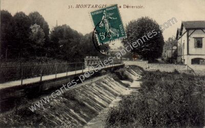 Carte postale ancienne Le Déversoir — Montargis (Loiret)