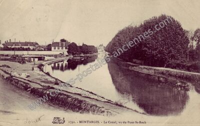 Carte postale ancienne Le Canal, vu du Pont St-Roch — Montargis (Loiret)