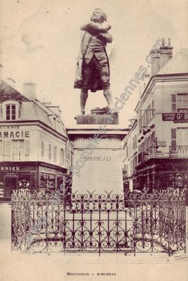 Carte postale ancienne Mirabeau — Montargis (Loiret)