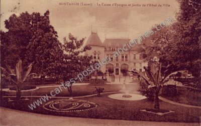 Carte postale ancienne La Caisse d'Épargne et Jardin de l'Hôtel de Ville — Montargis (Loiret)