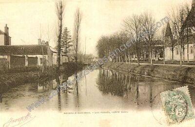 Carte postale ancienne Les Fossés, (côté sud) — Neuville-aux-Bois (Loiret)