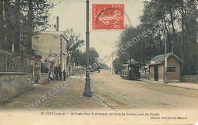 Carte postale ancienne Arrivée des Tramways en face le Restaurant du Prado — Olivet (Loiret)