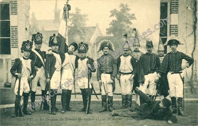 Carte postale ancienne Le Drapeau du Premier Grenadiers — Olivet (Loiret)