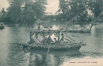 Carte postale ancienne Corso fleuri sur le Loiret — Olivet (Loiret)