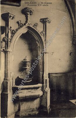 Carte postale ancienne Eglise St Aignan — Orléans (Loiret)