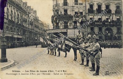 Carte postale ancienne Les Fêtes de Jeanne d'Arc, 7 et 8 Mai. Hommage à Jeanne d'Arc par l'Armée — Orléans (Loiret)