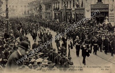 Carte postale ancienne Les Fêtes de Jeanne d'Arc — Orléans (Loiret)