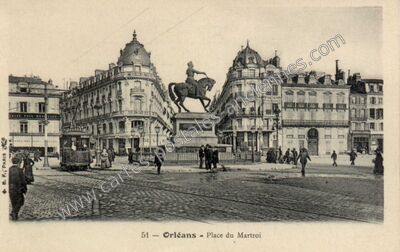 Carte postale ancienne Place du Martroi — Orléans (Loiret)