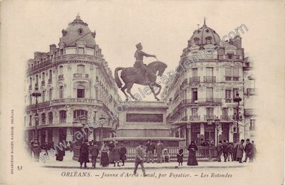 Carte postale ancienne Jeanne d'Arc à cheval, par Foyatier. — Les Rotondes — Orléans (Loiret)