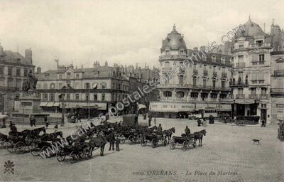 Carte postale ancienne La Place du Martroi — Orléans (Loiret)