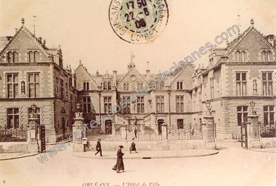 Carte postale ancienne L'Hôtel de Ville — Orléans (Loiret)