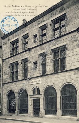 Carte postale ancienne Musée de Jeanne d'Arc ancien Hôtel Compaing dit : Maison d'Agnès Sorel construit à la… — Orléans (Loiret)