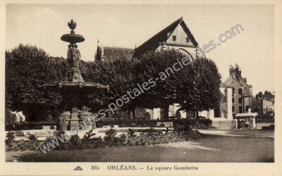 Carte postale ancienne Le square Gambetta — Orléans (Loiret)