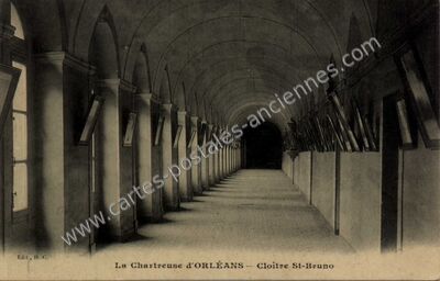 Carte postale ancienne La Chartreuse - Cloître St-Bruno — Orléans (Loiret)