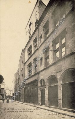 Carte postale ancienne Maison d'Agnès Sorel Musée de Jeanne d'Arc — Orléans (Loiret)