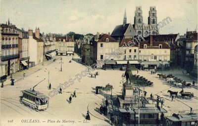Carte postale ancienne Place du Martroy — Orléans (Loiret)