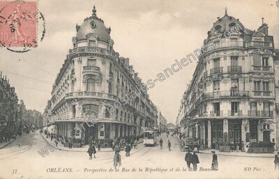 Carte postale ancienne Perspective de la Rue de la République et de la Rue Bannier — Orléans (Loiret)