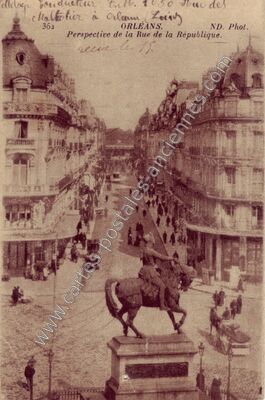Carte postale ancienne Perspective de la Rue de la République — Orléans (Loiret)