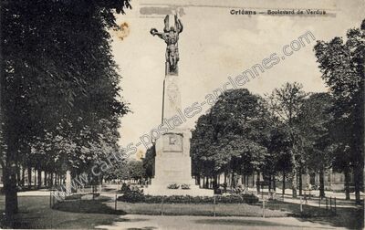 Carte postale ancienne Boulevard de Verdun — Orléans (Loiret)