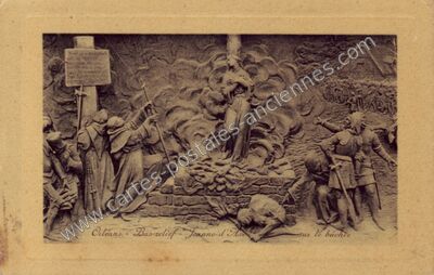Carte postale ancienne Bas-relief - Jeanne d'Arc sur le bûcher — Orléans (Loiret)