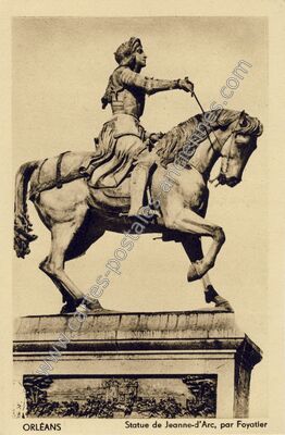 Carte postale ancienne Statue de Jeanne-d'Arc, par Foyatier — Orléans (Loiret)