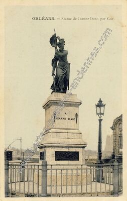 Carte postale ancienne Statue de Jeanne Darc, par Goy — Orléans (Loiret)