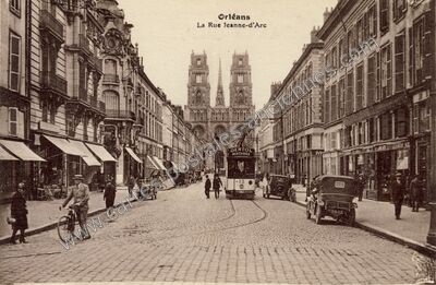 Carte postale ancienne La Rue Jeanne-d'Arc — Orléans (Loiret)