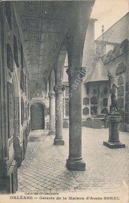 Carte postale ancienne Galeries Orléanaises - Galerie de la Maison d'Agnès Sorel — Orléans (Loiret)