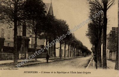 Carte postale ancienne L'Avenue de la République et l'École Saint-Grégoire — Pithiviers (Loiret)