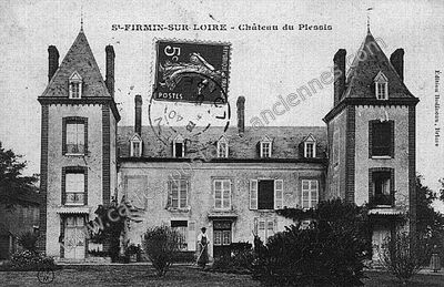 Carte postale ancienne Château du Plessis — Saint-Firmin-sur-Loire (Loiret)