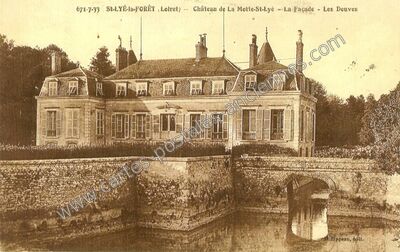 Carte postale ancienne Château de La Motte-St-Lyé — La Façade — Les Douves — Saint-Lyé-la-Forêt (Loiret)