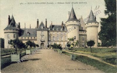 Carte postale ancienne Château féodal (Façade nord-est) — Sully-sur-Loire (Loiret)