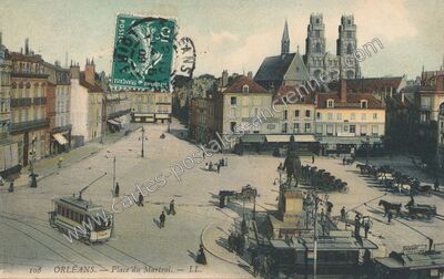 Carte postale ancienne Place du Martroi — Orléans (Loiret)