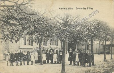 Carte postale ancienne Ecole des Filles — Marly-la-Ville (Val-d'Oise)