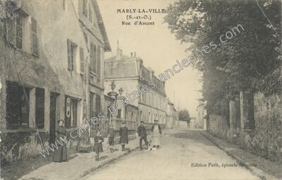 Carte postale ancienne Rue d'Amont — Marly-la-Ville (Val-d'Oise)