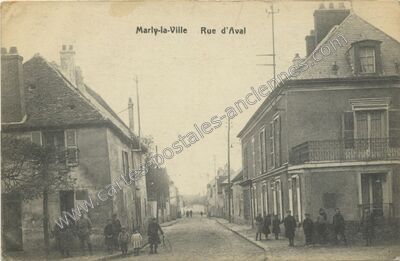 Carte postale ancienne Rue d'Aval — Marly-la-Ville (Val-d'Oise)