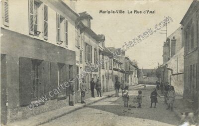 Carte postale ancienne La Rue d'Aval — Marly-la-Ville (Val-d'Oise)