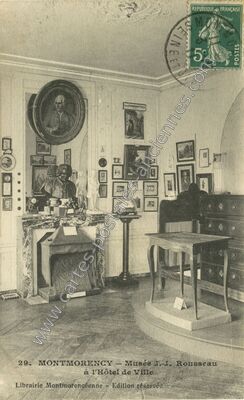 Carte postale ancienne Musée J.-J. Rousseau à l'Hôtel de Ville — Montmorency (Val-d'Oise)