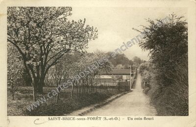 Carte postale ancienne Un coin fleuri — Saint-Brice-sous-Forêt (Val-d'Oise)